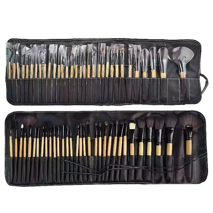 A Portable 32-piece Makeup Brush Set That's Perfect For Travel, Business Trips, And Outdoor Makeup.